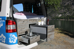 14VW Bus in Norwegen - Campingküche