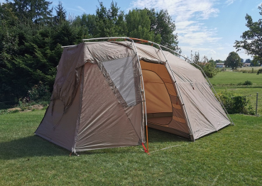 Vaude Drive Van XT tent built up