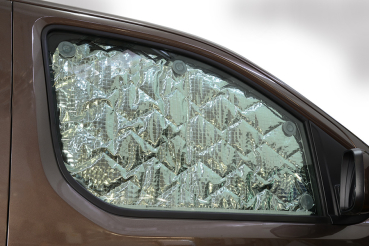 VanEssa Thermomatten Verdunklung PSA Stellantis Vans im Auto Beifahrerfenster