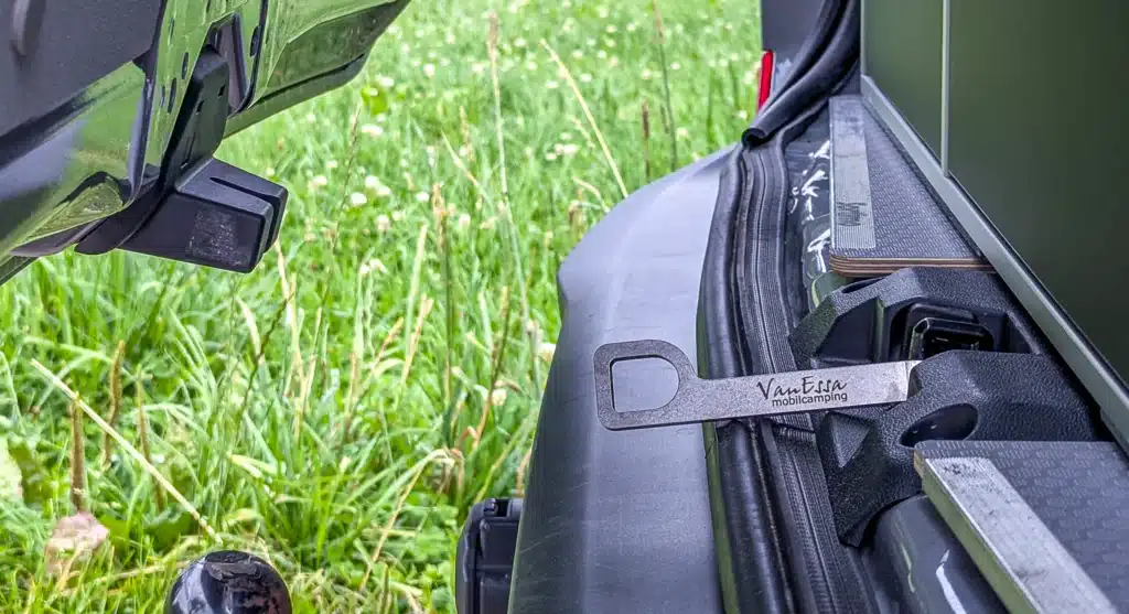 Transporter Kasten Heckklappenhacken