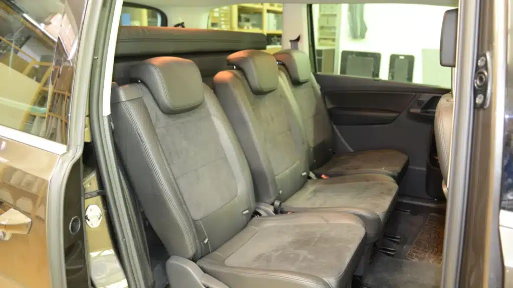 VanEssa Seat Alhambra sleeping system Surfer packing condition