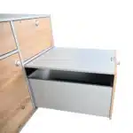 Extendable table silver