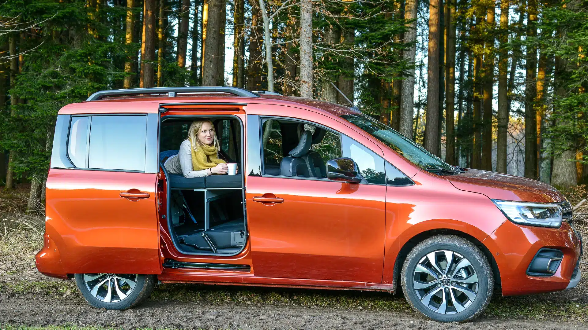 Kangoo 3 camping bed