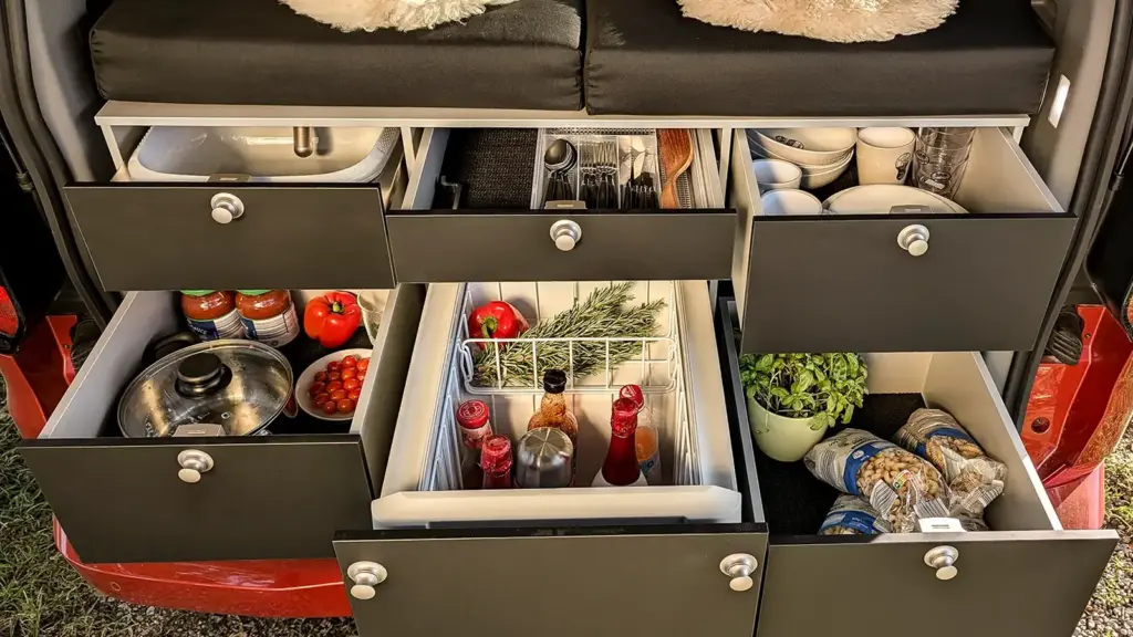 Kompressor-Kühlbox im Camper