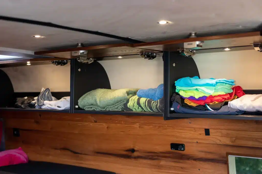 Sprinterausbau Oberschränke