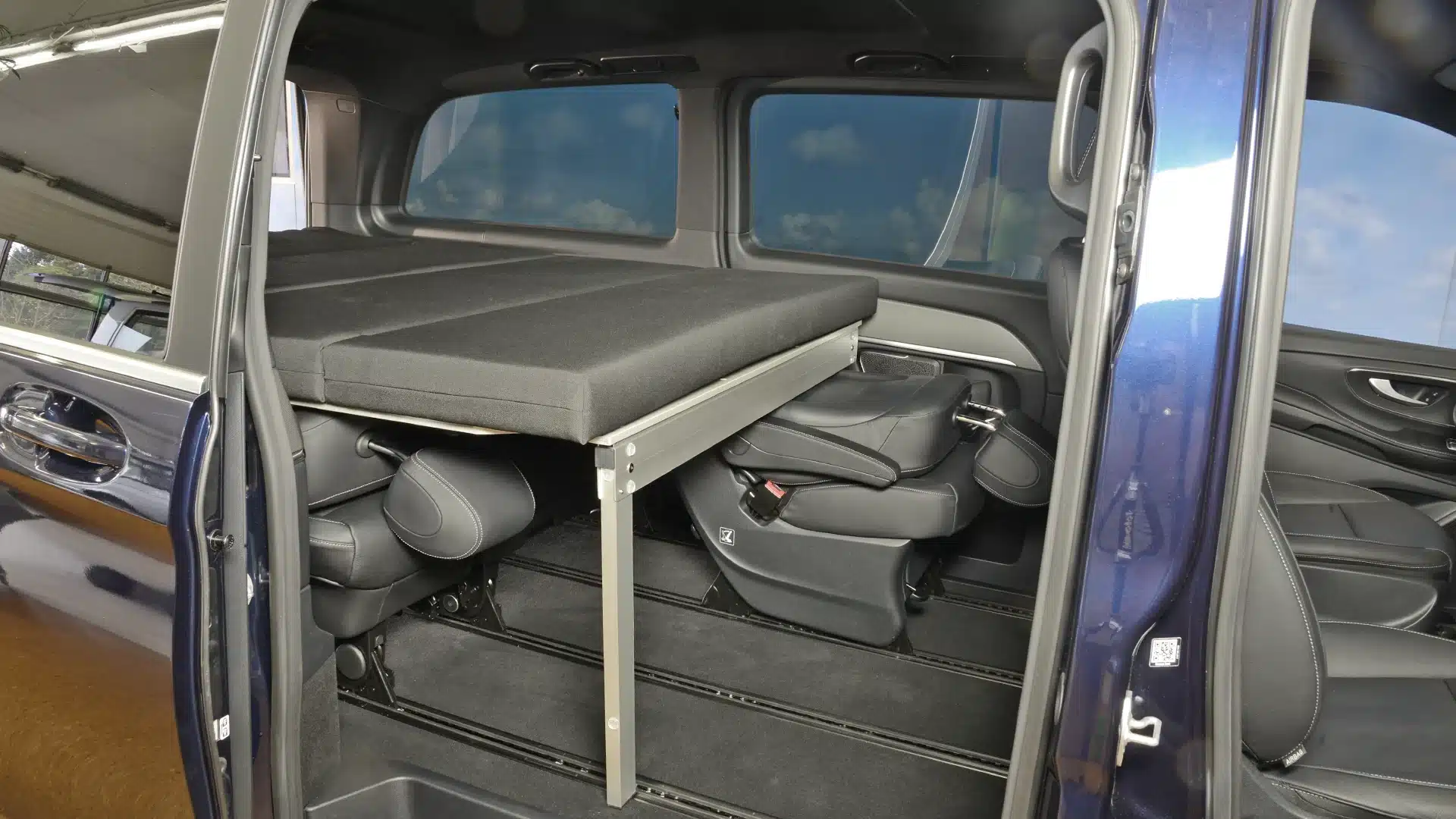 Campingmodul Einbau Schlafsystem Van in der V-Klasse