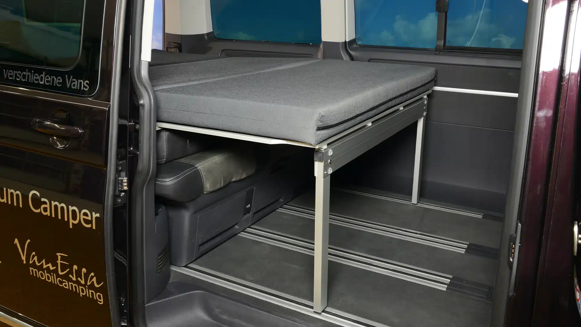 California Beach T5 T6 T61 Campingmodule Einbau Schlafsystem Van