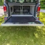 Heckauszug Riva im Volkswagen T5 T6 ausgezogen leer