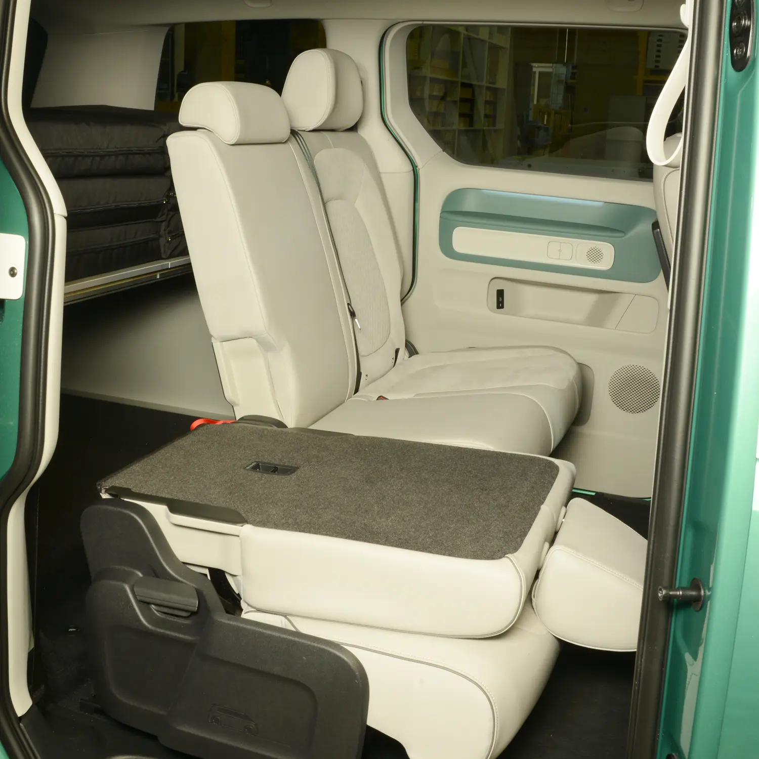 VanEssa Schlafsystem Surfer VW ID Buzz Sitze