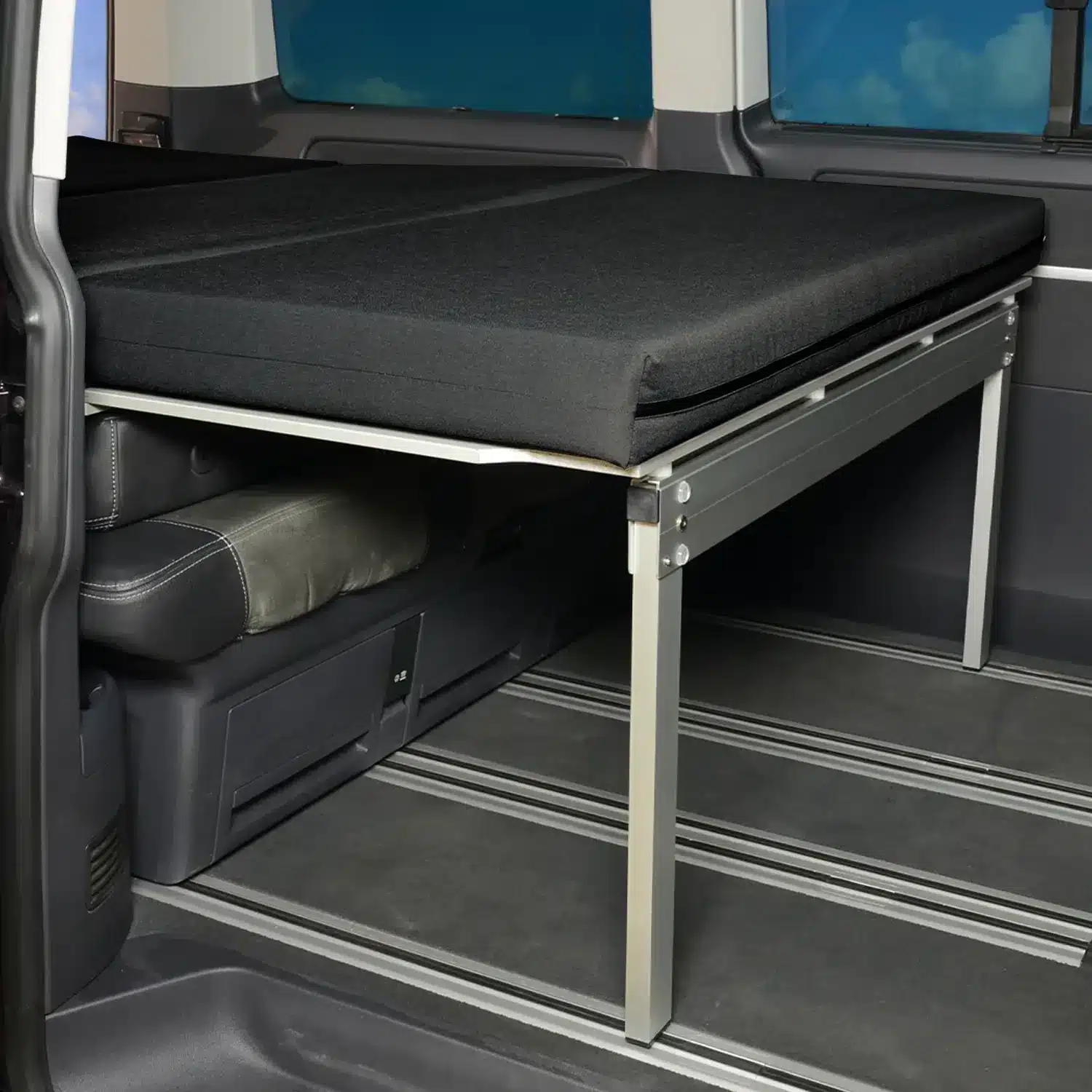 Sleeping system van VW T5 T6 Beach sideways