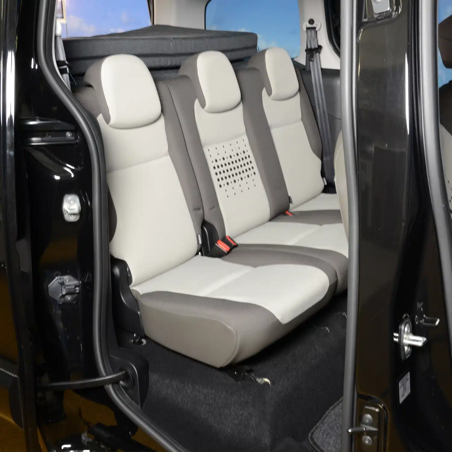 Schlafsystem VW Touran I Schlafboard Sitze Packzustand