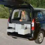 Sleeping system Berlingo II Partner Tepee to rear kitchen in parking lot