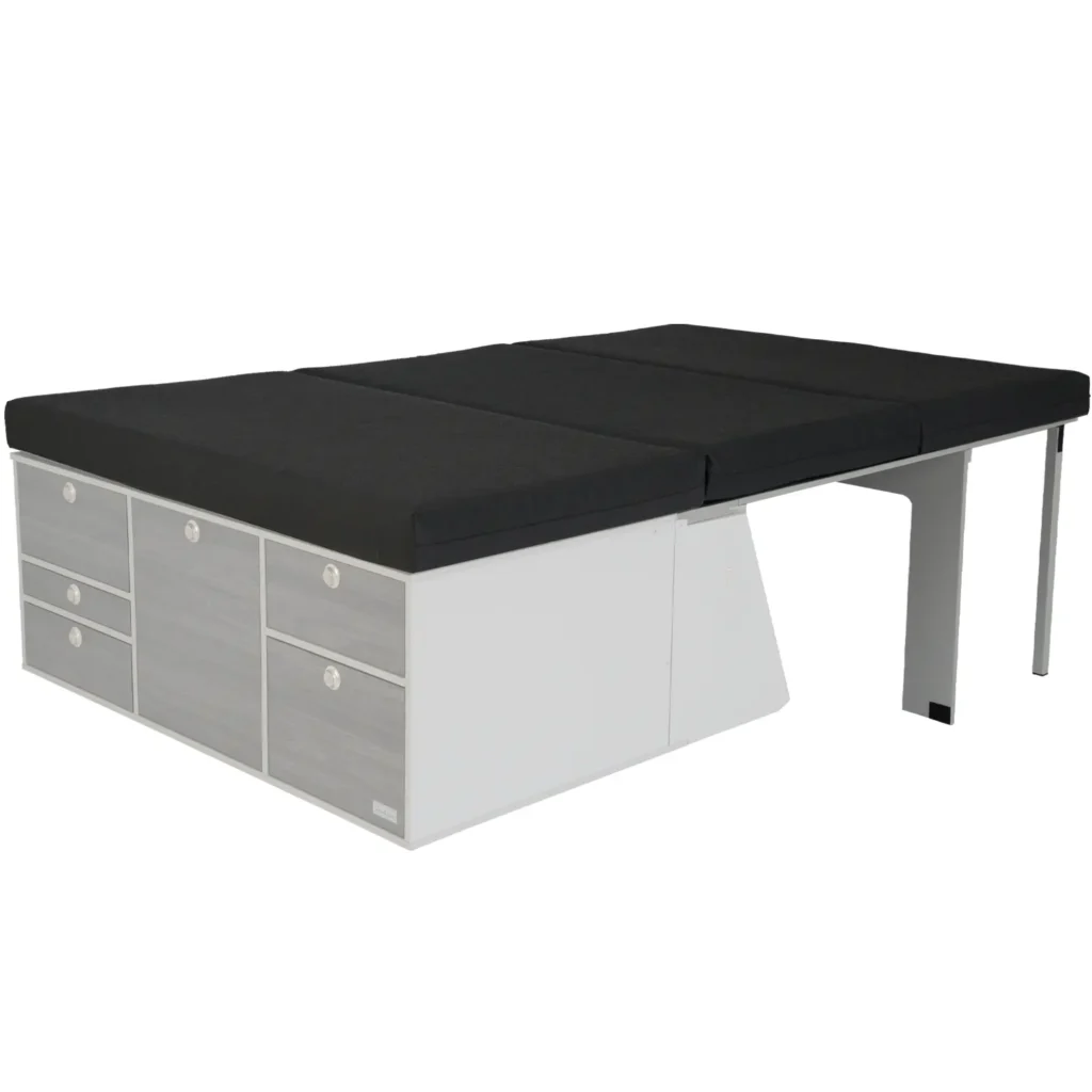 Schlafsystem zur Heckkueche Berlingo III Rifter Proace City Verso Combo E aufgebaut