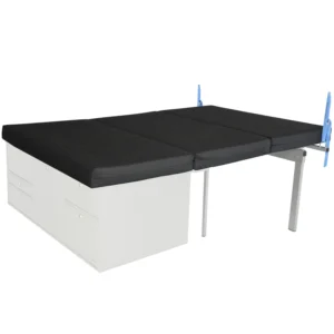 Schlafsystem zur Heckkueche Doblo Combo aufgebaut