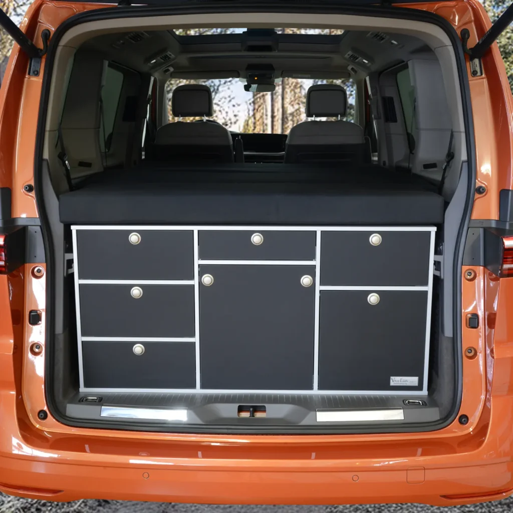 Sleeping system for kitchen Surfer VW T7 Multivan Beach rear view