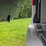 Heckklappenhaken Mercedes Van Standard-Laenge beim Schliessen