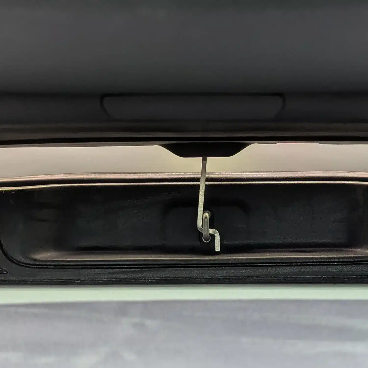 Heckklappenhaken Mercedes Van von oben