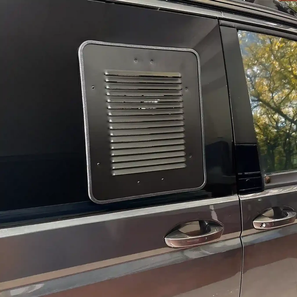 Lueftungsgitter VW T7 Schiebefenster in Schiebetuere Beifahrerseite