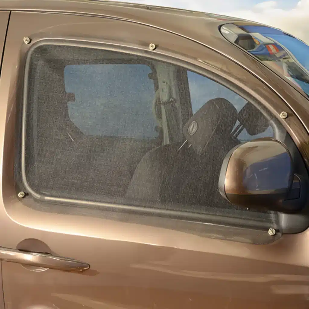 VanEssa Moskitonetz mit Magnetbefestigung am Renault Kangoo 2, Mercedes Citan