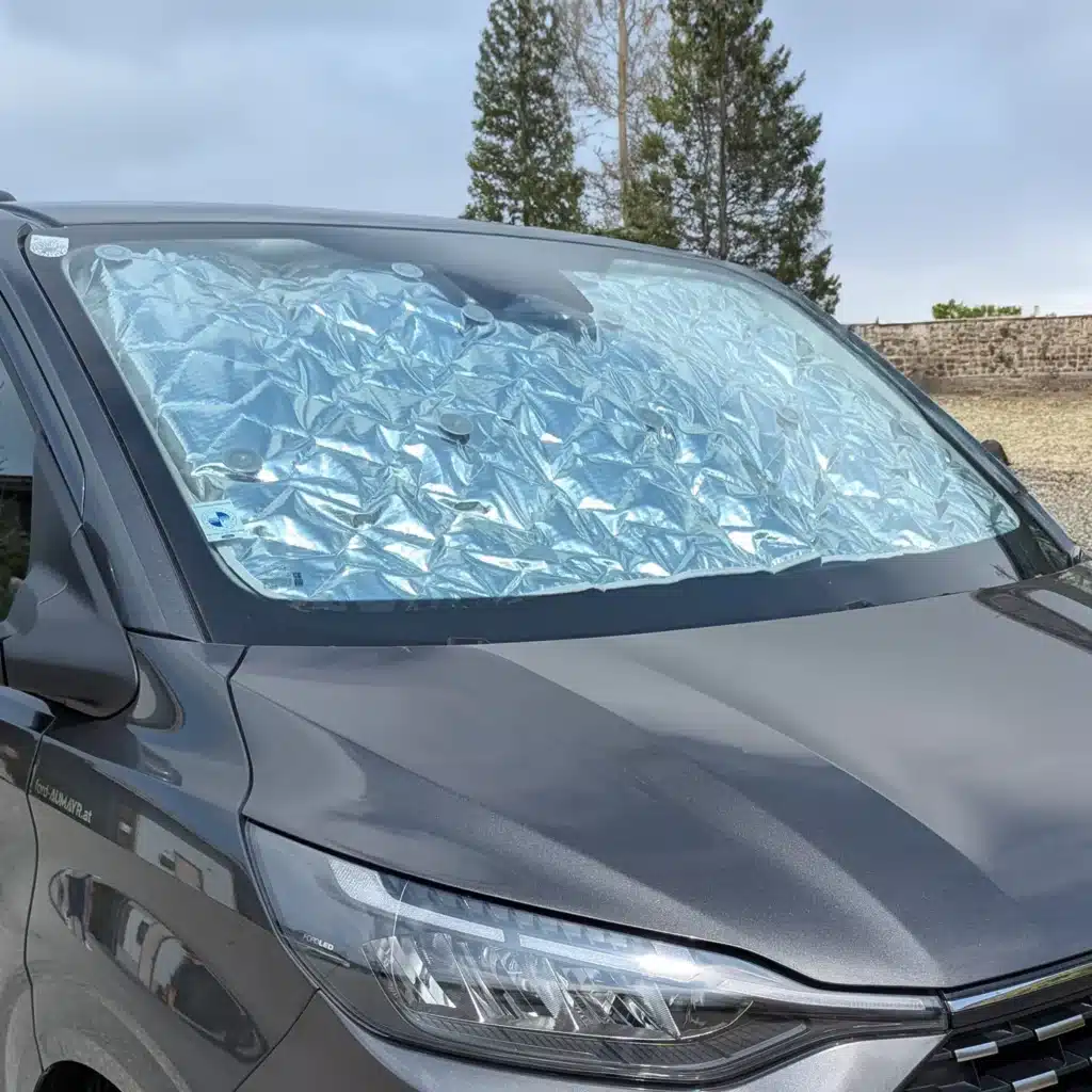 Verdunklung, Thermomatten Ford Custom Front von aussen