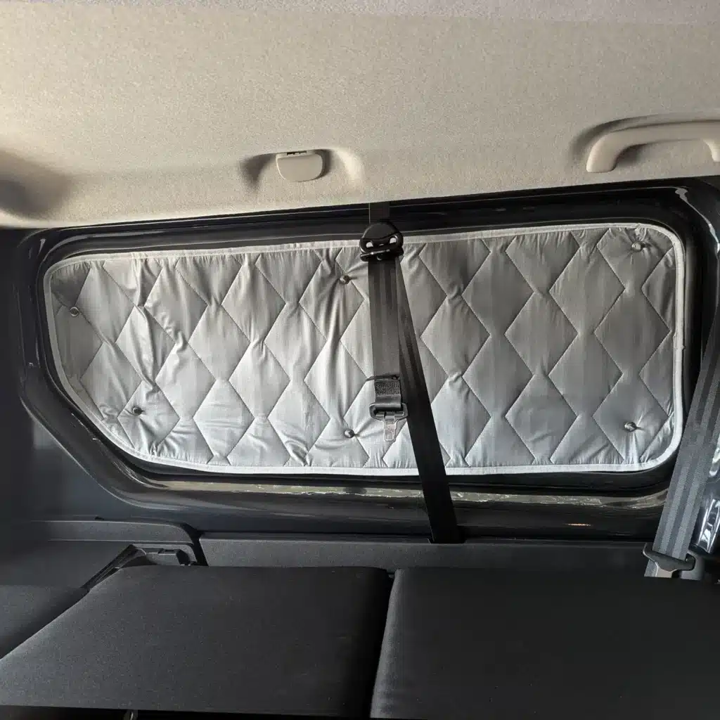 Blackout, thermal mats Vivaro B, Trafic 3, Primastar, NV300, Talento, rear side window long wheelbase