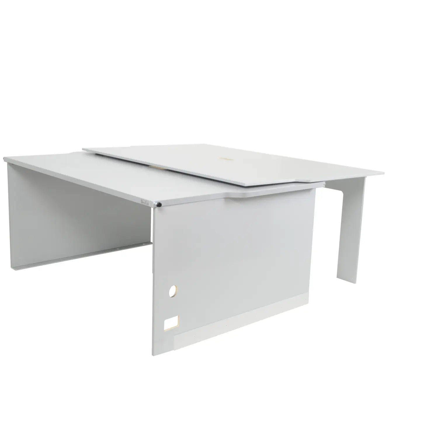 Caravelle from 2025 Surfer sleeping system being dismantled