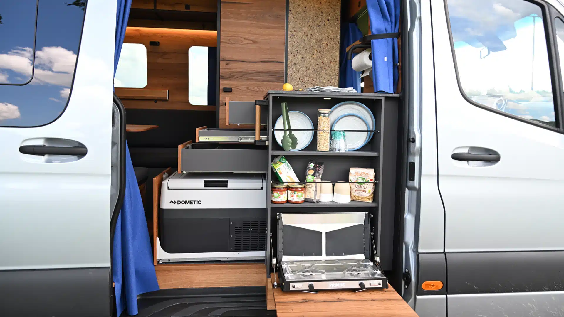 Mercedes Sprinter Camper-Ausbau von VanEssa am Magdalenenhof