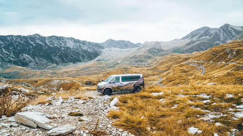 VanEssa Albania trip VW Bus T6 Multivan Arco heavy-duty pull-out