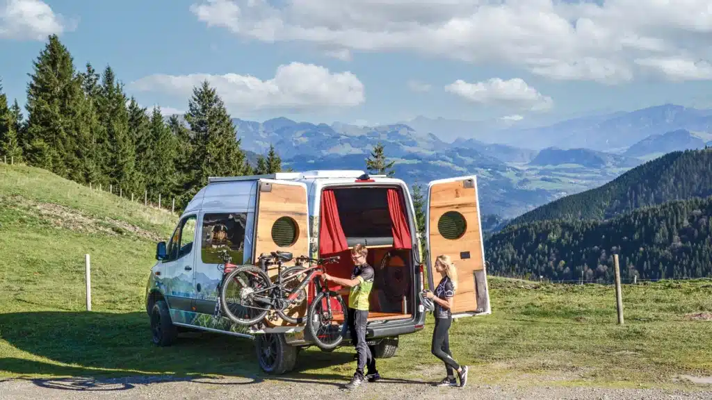 VanEssa-Mercedes-Sprinter-Kastenwagen-Ausbau