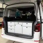 Druckschloss schwarz geschlossen in VanEssa Heckkueche Silber Silber