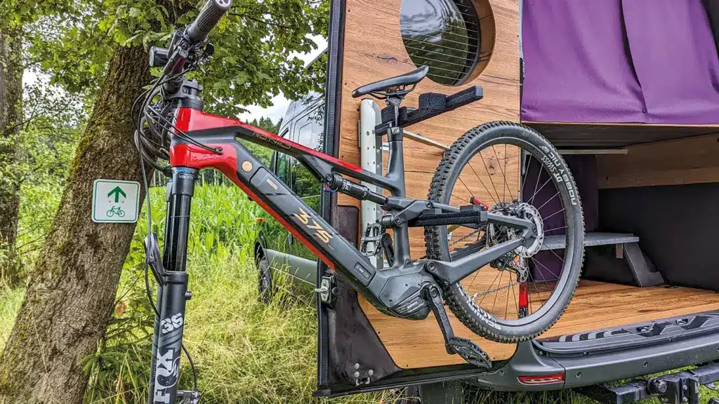 VanEssa Sprinter Fahrradträger innliegend